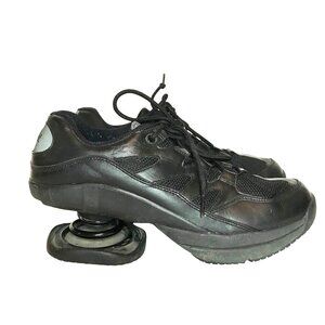 Z CoiL Shoes Mens 10/44 Freedom Classic Black Leather Sneakers Pain Relief